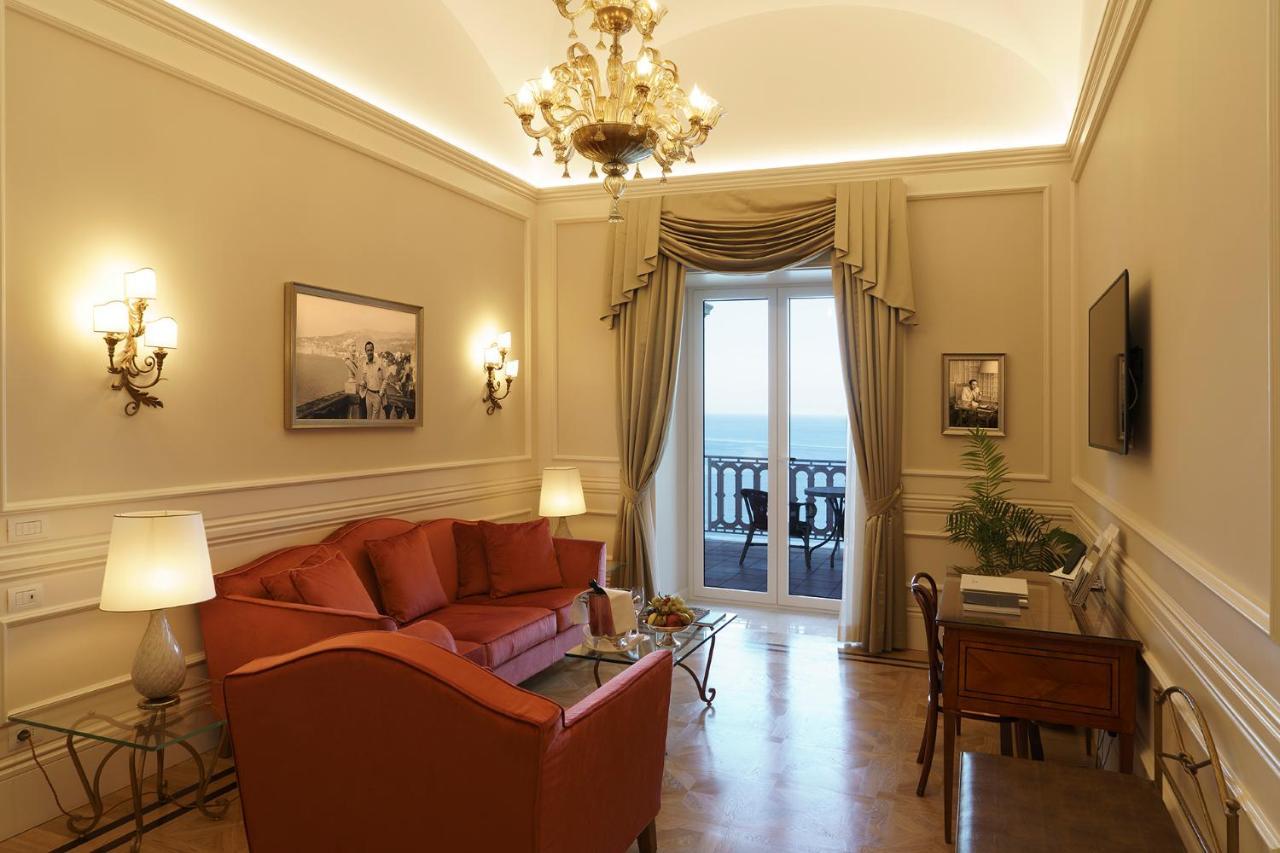Grand Hotel Excelsior Vittoria Sorrento Esterno foto