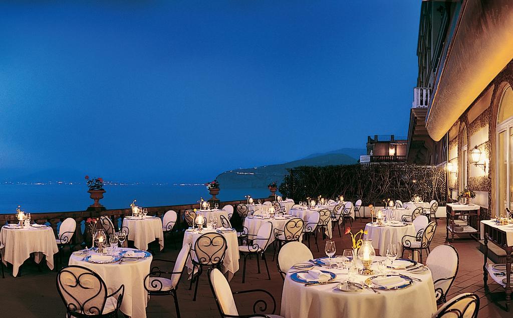 Grand Hotel Excelsior Vittoria Sorrento Esterno foto