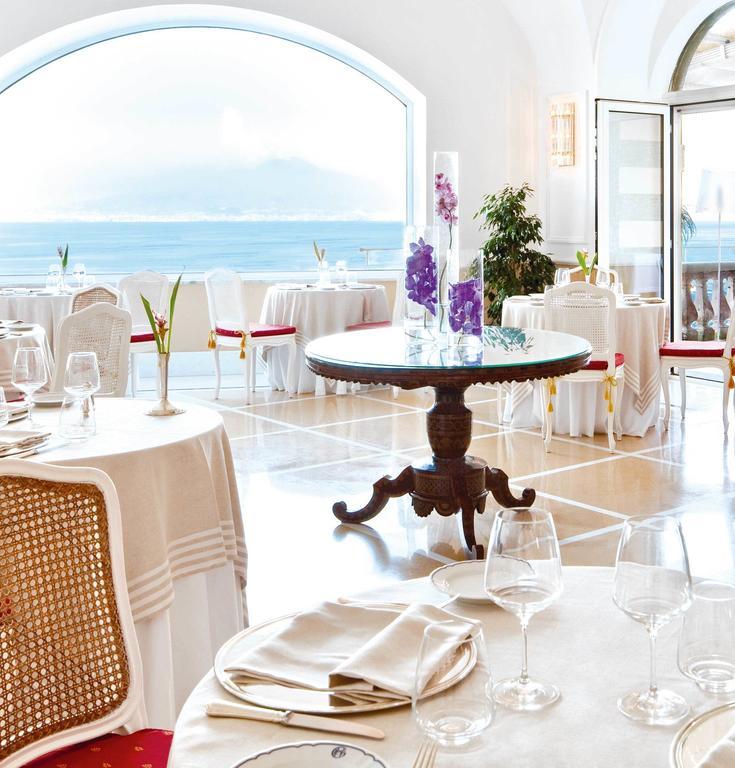 Grand Hotel Excelsior Vittoria Sorrento Esterno foto