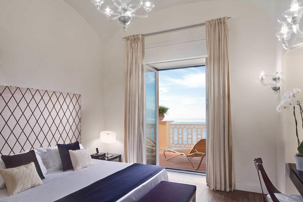 Grand Hotel Excelsior Vittoria Sorrento Esterno foto
