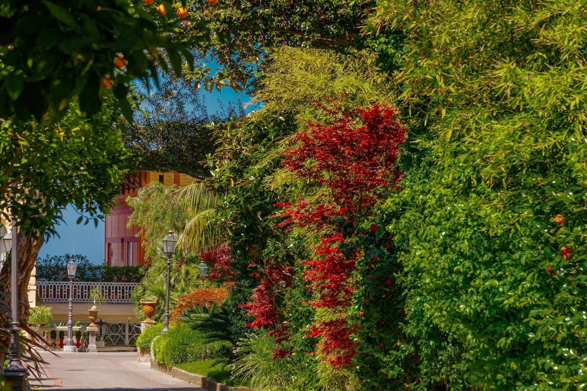 Grand Hotel Excelsior Vittoria Sorrento Esterno foto