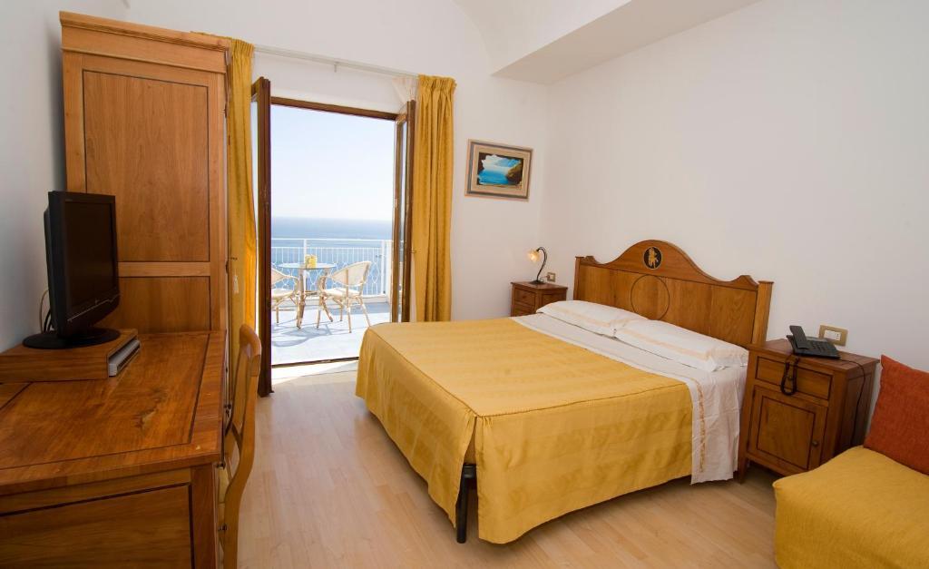 Grand Hotel Excelsior Vittoria Sorrento Camera foto
