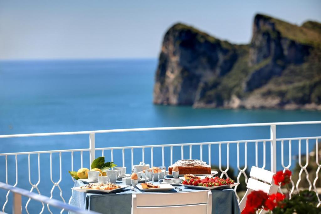 Grand Hotel Excelsior Vittoria Sorrento Esterno foto