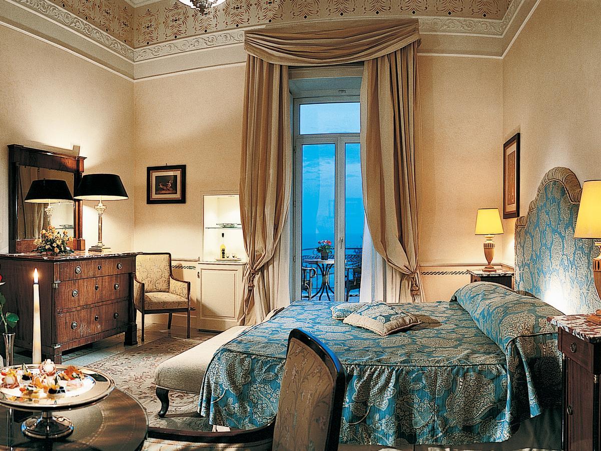 Grand Hotel Excelsior Vittoria Sorrento Esterno foto