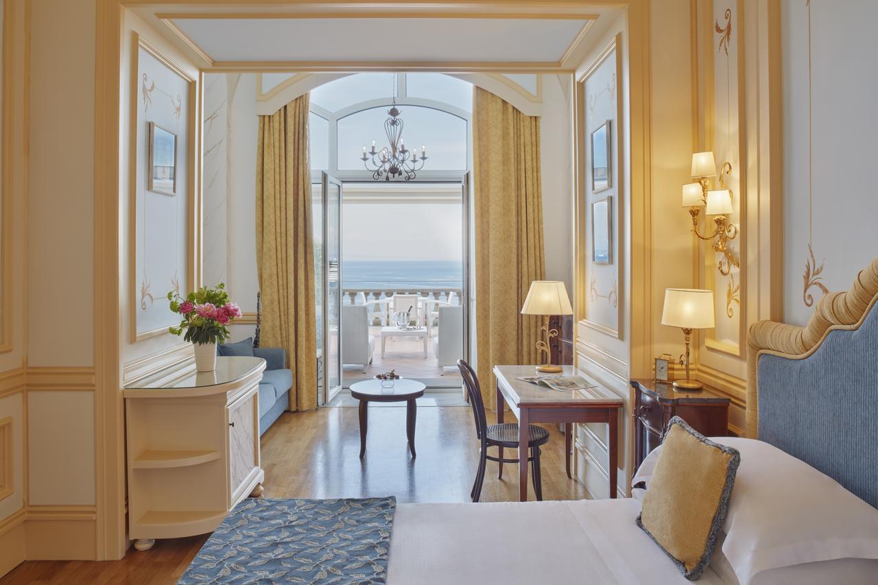 Grand Hotel Excelsior Vittoria Sorrento Esterno foto