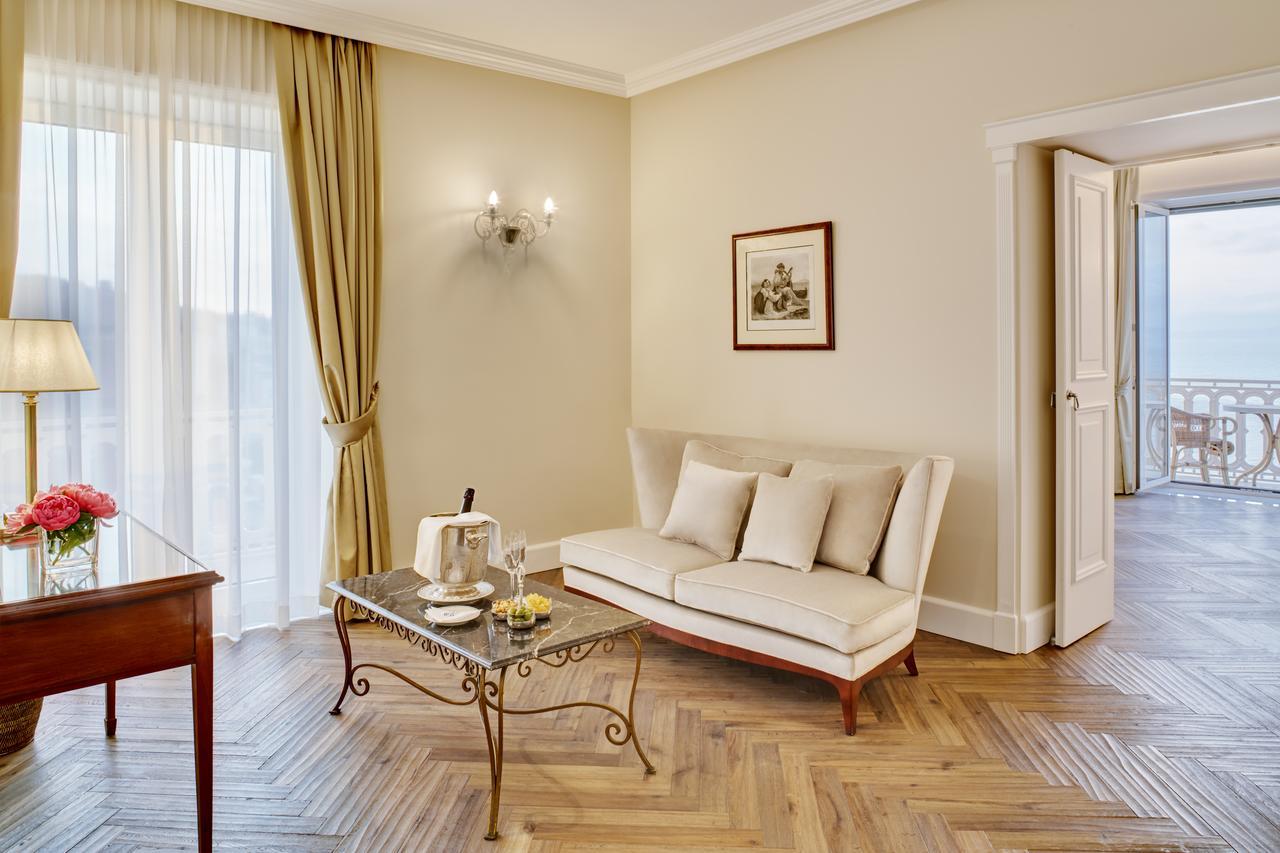 Grand Hotel Excelsior Vittoria Sorrento Esterno foto